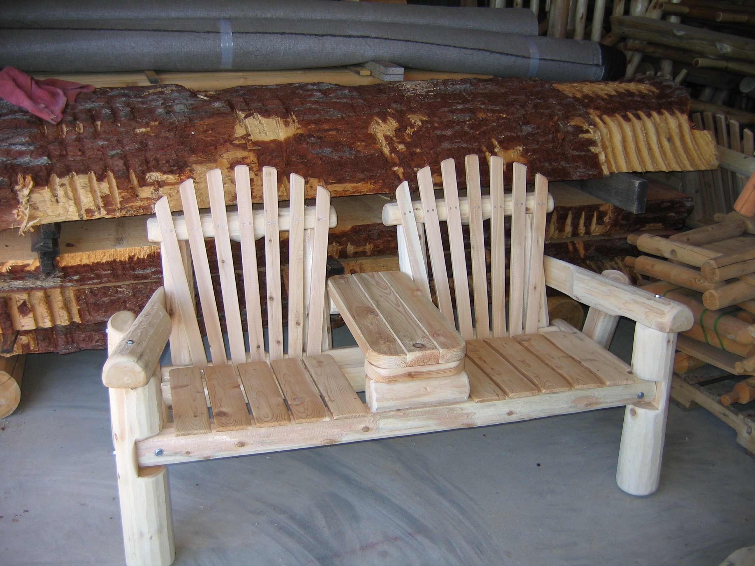 log yard furniture | Wooden 2-person chair bench with center console